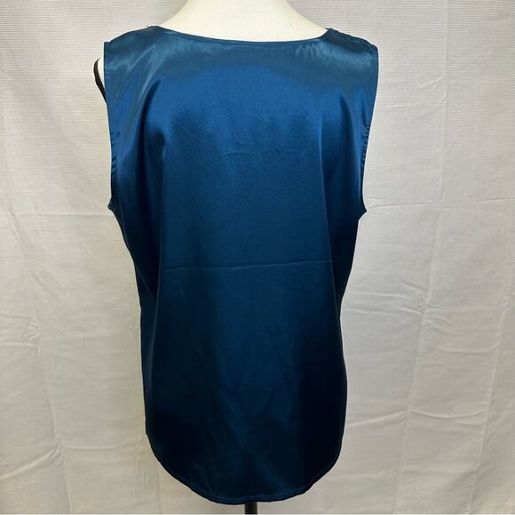 PRICED TO SELL!! Chico’s Blue Sleeveless Satin Top, Size 2, Braided Trim - Picture 5 of 11